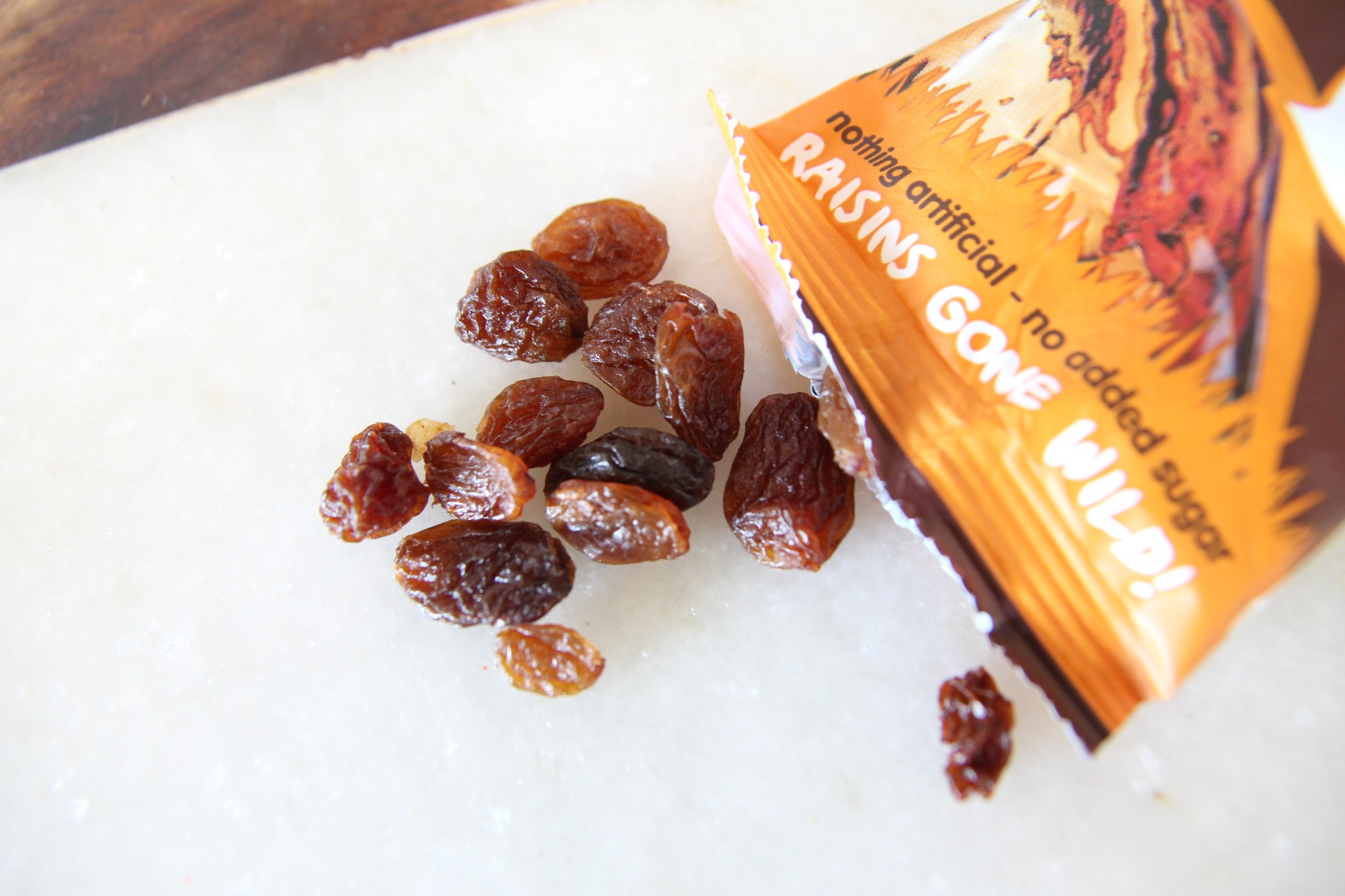 nakd cola raisins